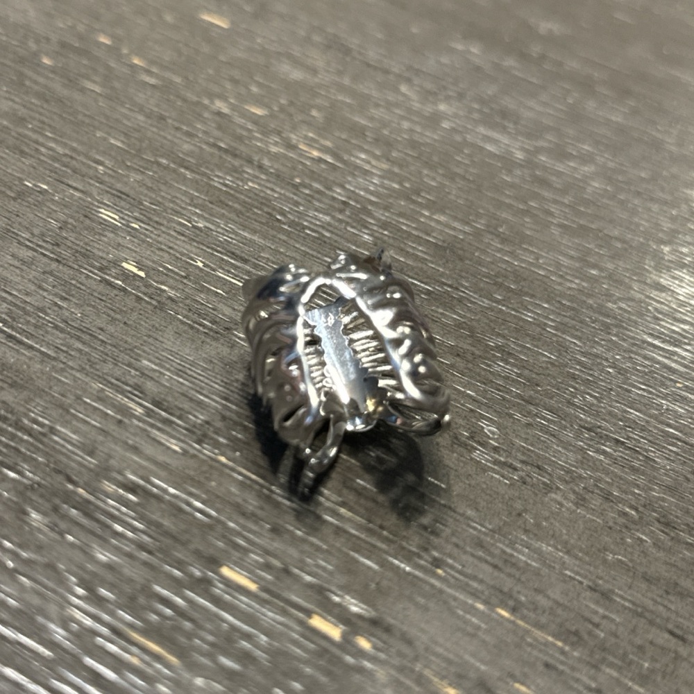 Ring - Picture 4 of 4